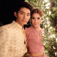 Berkat penampilan barunya itu Bow sukses memperoleh pekerjaan yang lebih baik sebagai konsultan kecantikan dan penjual kosmetik. Tak hanya itu, Bow juga menemukan pasangan hidupnya, Chu. Foto: eva.vn