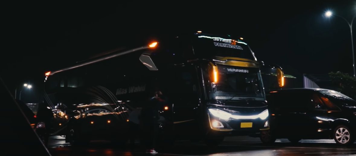 Cerita Mas Wahid Bangun Bus Pariwisata Dari Armada Bekas