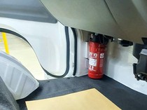 Ini Alat Pemadam Kebakaran Ringan (APAR) yang Cocok Ditempatkan di Mobil