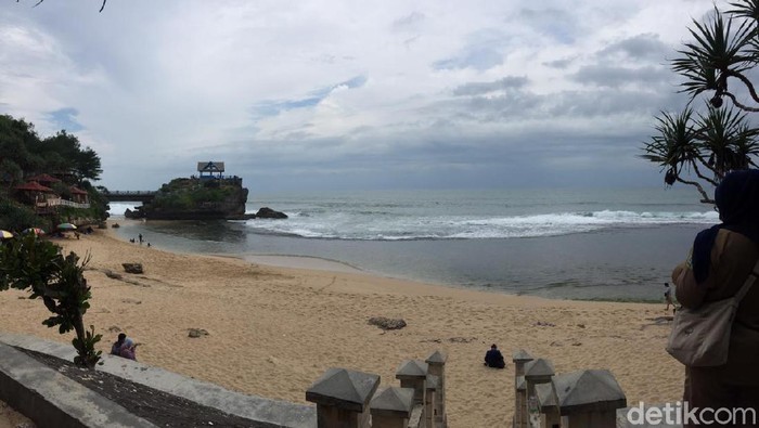Peluncuran tiket elektronik di Pantai Baron, Selasa (26/1/2021).