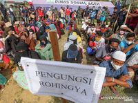 81 Pengungsi Rohingya Terdampar Di Aceh, 8 Orang Tewas Di Laut