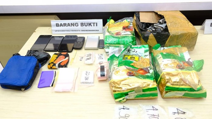 Polda Kaltim ungkap transaksi 6 kg sabu