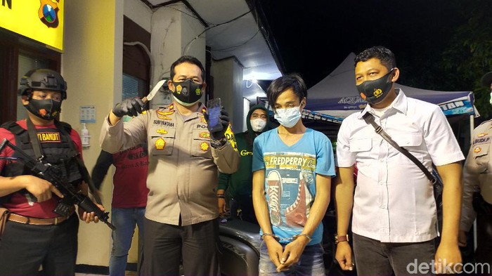 Pura-Pura Jadi Penumpang, Pelaku Tusuk Driver Ojol