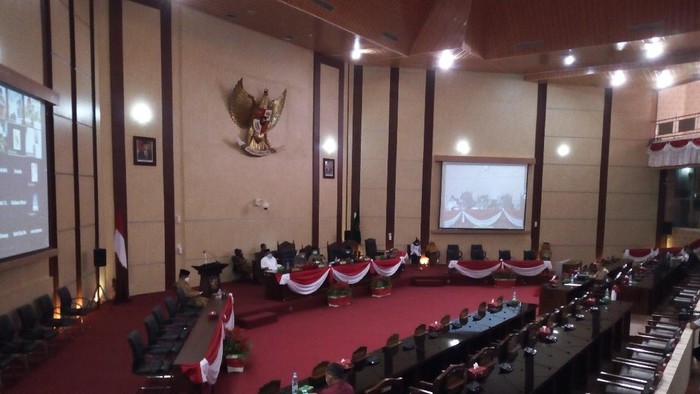 Rapat paripurna di DPRD Medan (Datuk-detikcom)