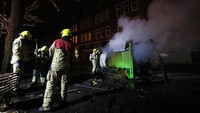 Belanda dilanda kerusuhan selama tiga malam terakhir saat warga berunjuk rasa memprotes pemberlakuan jam malam dan lockdown untuk mengendalikan penyebaran virus Corona (COVID-19). Ratusan orang ditangkap terkait kerusuhan yang terjadi secara luas di beberapa kota itu.