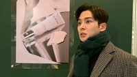 Rowoon lebih cocok jadi aktor atau idol nih menurut kamu? (Foto: dok. Instagram @ewsbdi) 