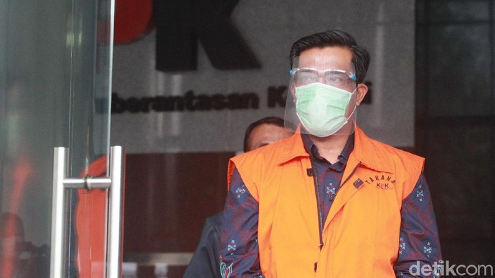 Tersangka Kasus Bakamla Juli Amar Ma'ruf Diperiksa KPK Anggota Unit Layanan Pengadaan BCSS, Juli Amar Ma'ruf (JAM) diperiksa KPK dugaan korupsi proyek Bakamla.