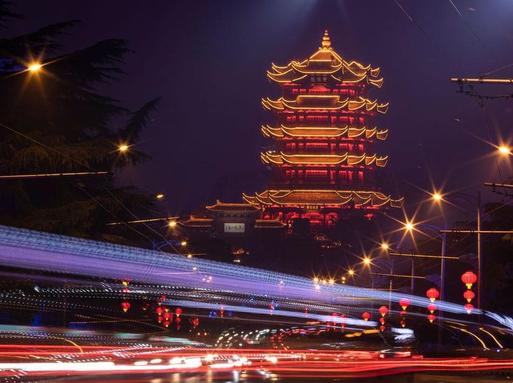 Potret Warga Wuhan yang Kini Hidup Normal