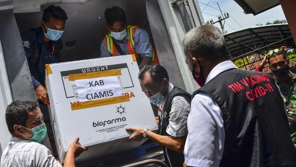 Biofarma Distribusikan Vaksin Sinovac ke 34 Provinsi Indonesia