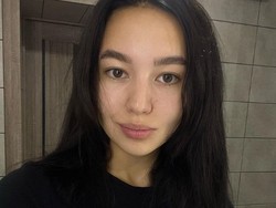 Kenalan dengan Dinara Syzdykova, Atlet Voli Berparas Cantik dari Kazakhstan