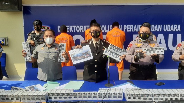 Direktorat Polairud Polda Riau.