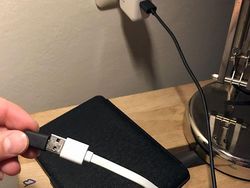 Kocak! 10 Kejadian Lucu Orangtua vs Teknologi