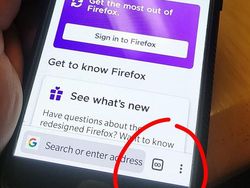 Kocak! 10 Kejadian Lucu Orangtua vs Teknologi