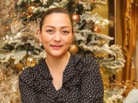 Michaela Elsiana Paruntu Michaela Elsiana Paruntu