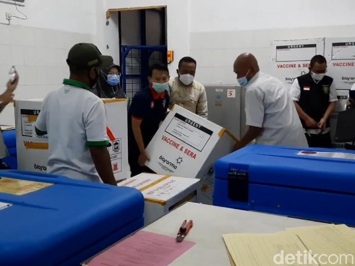 Vaksin COVID-19 Tiba di Kabupaten Tasikmalaya