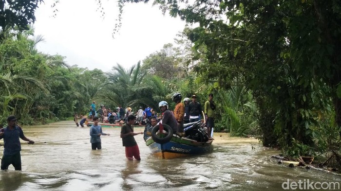 Banjir di Pandeglang