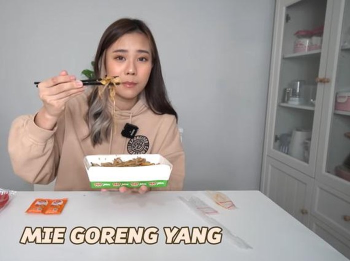 jessica jane bandingkan mie goreng jessica jane bandingkan mie goreng rp 50 ribu vs rp 1 juta