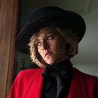 Inilah penampilan Kristen Stewart sebagai Putri Diana di film Spencer. Menyoroti skandal dan perceraian Putri Diana dari Pangeran Charles, film yang disutradarai oleh Pablo Larrain ini rencananya dirilis pada akhir 2021 atau menjelang 25 tahun kematian bangsawan yang dijuluki Peoples Princess itu. Foto: Pablo Larrain via IMDb