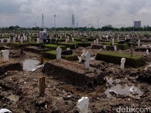 Tudingan Kematian COVID-19 di Surabaya Tak Transparan, Ini Datanya Selama Juli