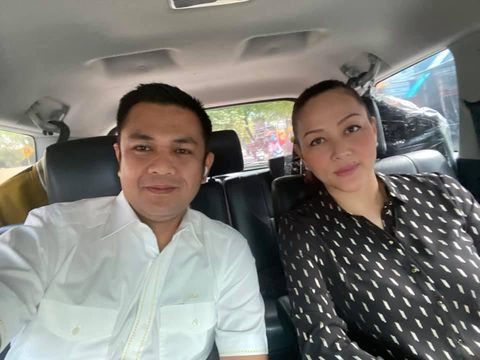 Michaela Elsiana Paruntu Michaela Elsiana Paruntu