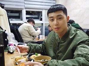 Park Seo Joon Resmi Bikin Fandom, Ini Perjalanan Karier Aktor Itaewon Class