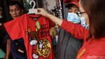 Semarak Pernak-pernik Imlek di Glodok