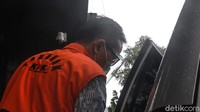 Dalam kasus ini negara dirugikan sebesar Rp 50 miliar.
