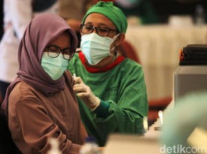 Cara Daftar dan Cek Jadwal Vaksin COVID-19 Simpang Siur, Mana yang Benar?