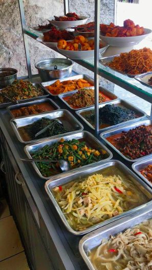 Vegan Jadi Tren, Netizen Ini Bilang: Menu di Warteg 80% Vegan