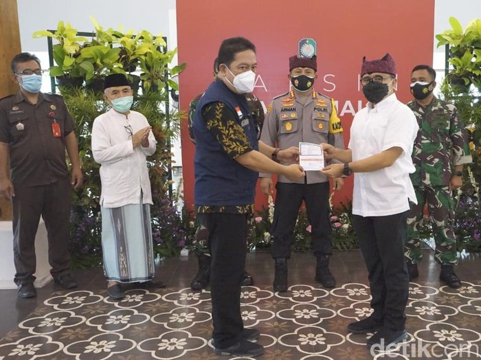 Banyuwangi Mulai Vaksinasi COVID-19