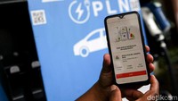 PLN meluncurkan aplikasi Charge-In untuk membantu pengguna kendaraan listrik mencari Stasiun Pengisian Kendaraan Listrik Umum (SPKLU) terdekat hingga memonitoring pengisian daya kendaraan listrik.