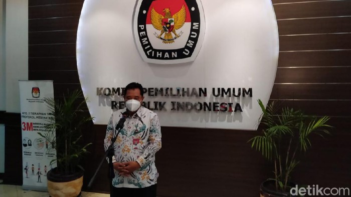 Dirjen Politik dan Pemerintahan Umum Kemendagri, Bahtiar di KPU