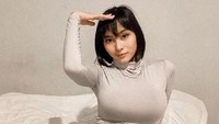 Irene pun terpaksa merawat anaknya itu seorang diri. Dok. Instagram/irene_agustine
