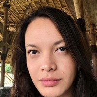 Kalau ini Ben Joshua versi cewek. Terlihat natural banget cantiknya ya.. Foto: Instagram/@benjoshua_r