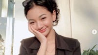Glenca pun sempat mencoba dunia musik dengan tampil bersama ayahnya, Rudy Chysara. Dok. Instagram/glencachysaraofficial