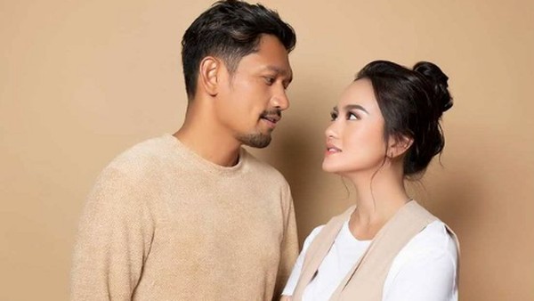 Perjalanan Cinta Ibnu Jamil dan Ririn Ekawati