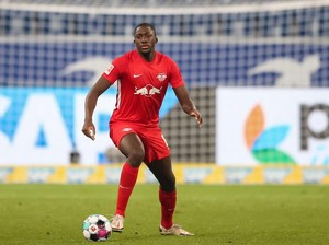 Ibrahima Konate ke Liverpool: YNWA dan Attack on Titan