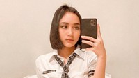 Irene Agustine mengawali kariernya di dunia hiburan sebagai model seksi. Dok. Instagram/irene_agustine