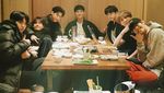 Jinyoung GOT7 Ternyata Doyan Ngemil Churros dan Ngopi