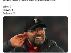 Meme Sukacita Liverpool Akhirnya Menang