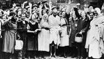 Mengenang Mahatma Gandhi Dalam Bingkai Foto