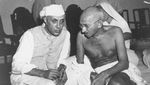 Mengenang Mahatma Gandhi Dalam Bingkai Foto