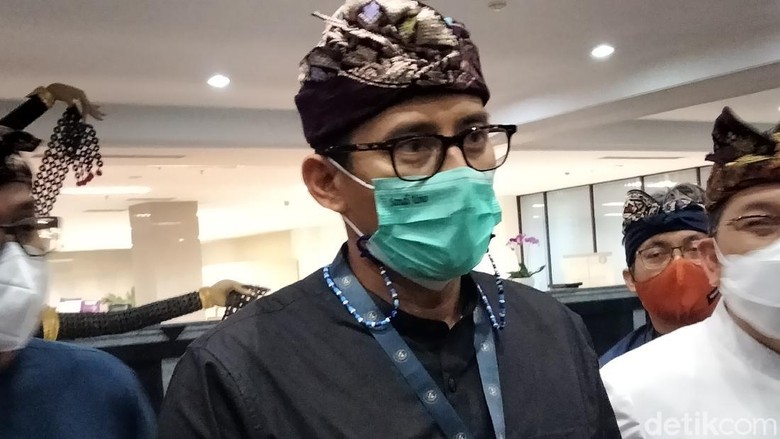 Menparekraf Sandiaga Uno Menparekraf Sandiaga Uno