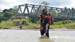 Perjuangan Sekolah Anak Pedalaman Aceh Pasca Jembatan Putus