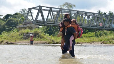 Perjuangan Sekolah Anak Pedalaman Aceh Pasca Jembatan Putus