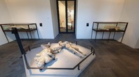 Pajangan Antiquarium juga mendokumentasikan sejarah Pompeii sebagai pemukiman beberapa abad sebelum menjadi kota Romawi yang berkembang.
