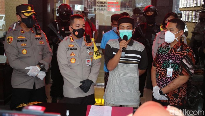 pelaku pemukulan petugas pemulasaran jenazah COVID-19 di Kota Malang