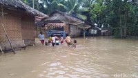 Warga korban banjir membutuhkan bantuan dari pemerintah.