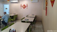 Restoran Family di bilangan Harapan Indah, Bekasi Barat bisa jadi pilihan kalau kamu sedang kulineran di Bekasi. Restoran ini menawarkan beragam hidangan yang diolah dengan cita rasa oriental. Foto: detikFood/Devi S. Lestari