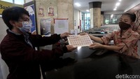 Bea materai ini pun nantinya juga akan tersedia dalam bentuk digital atau elektronik. Pasalnya perkembangan ekonomi digital menyebabkan adanya peralihan penggunaan dokumen kertas ke dokumen elektronik.